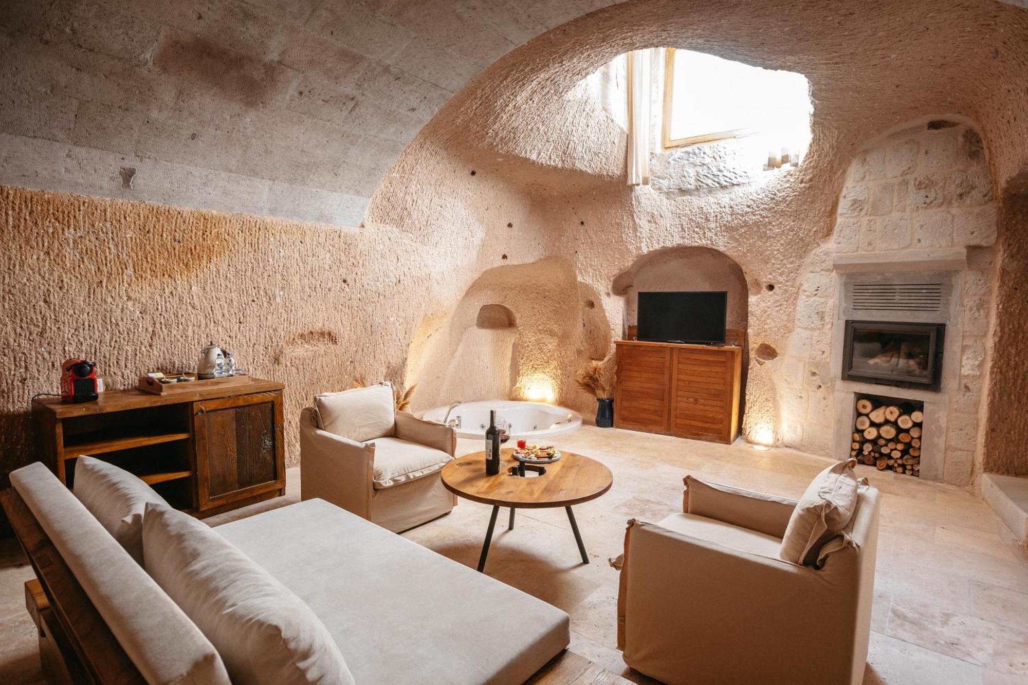 Millstone Cave Suites Hotel Üçhisar Exteriör bild
