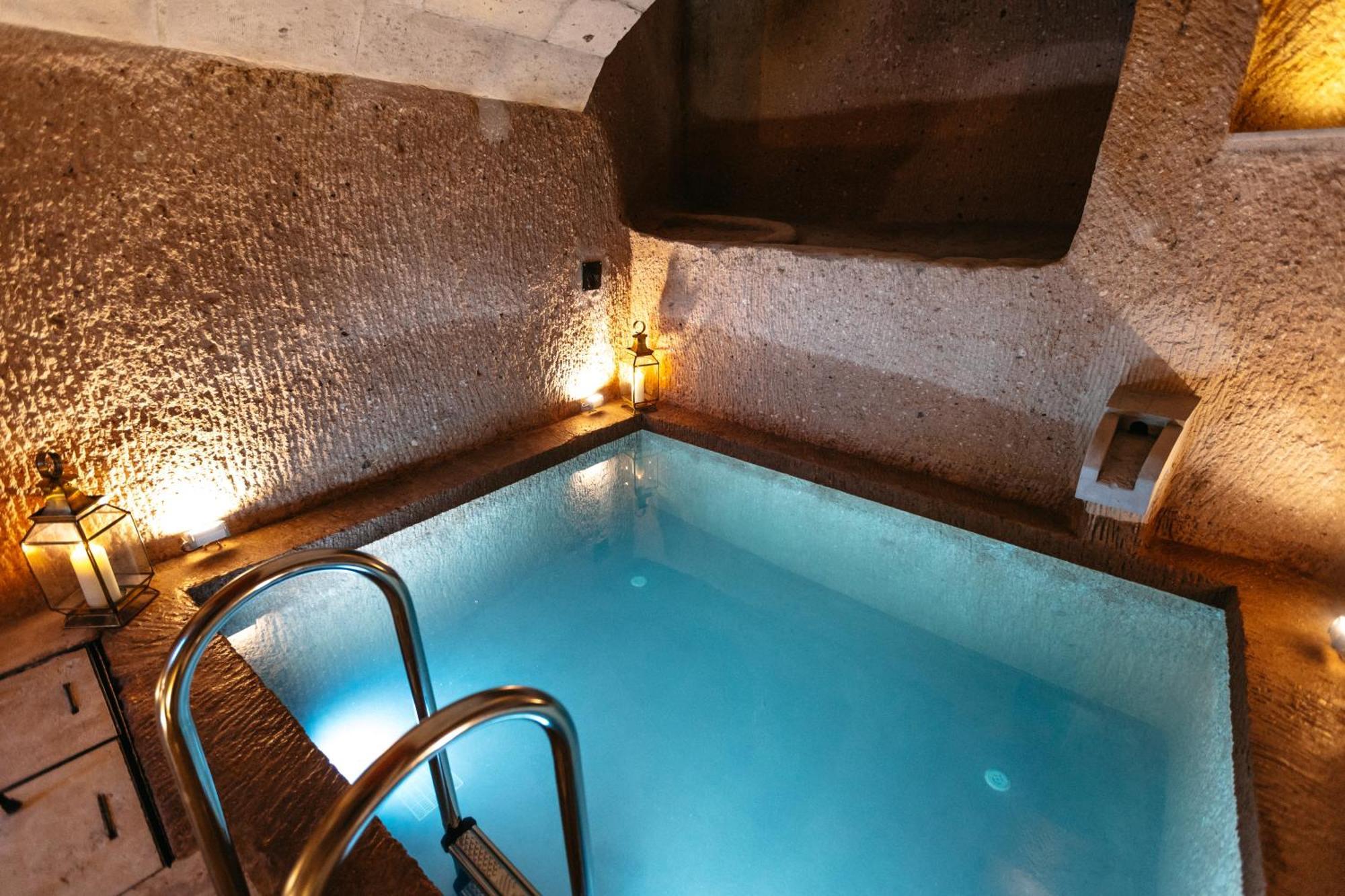 Millstone Cave Suites Hotel Üçhisar Exteriör bild