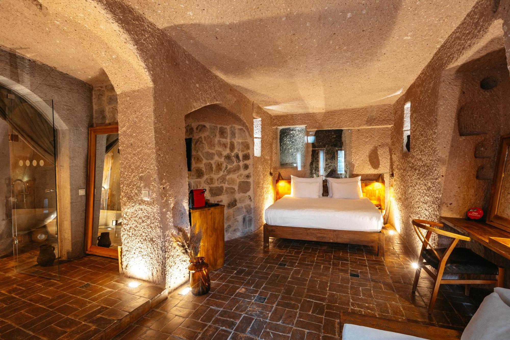 Millstone Cave Suites Hotel Üçhisar Exteriör bild