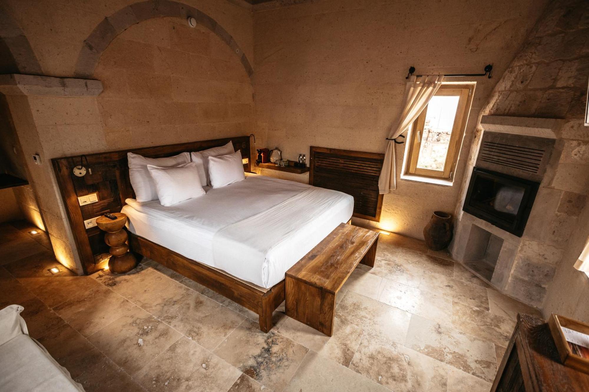 Millstone Cave Suites Hotel Üçhisar Exteriör bild