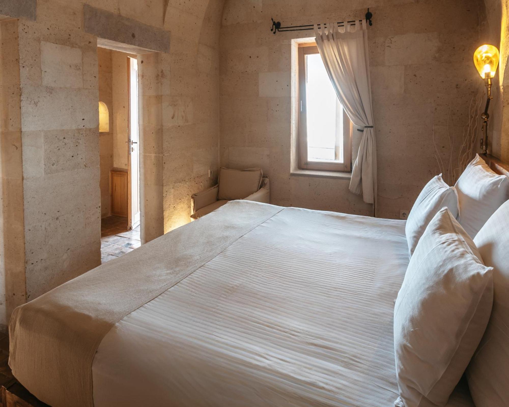 Millstone Cave Suites Hotel Üçhisar Exteriör bild